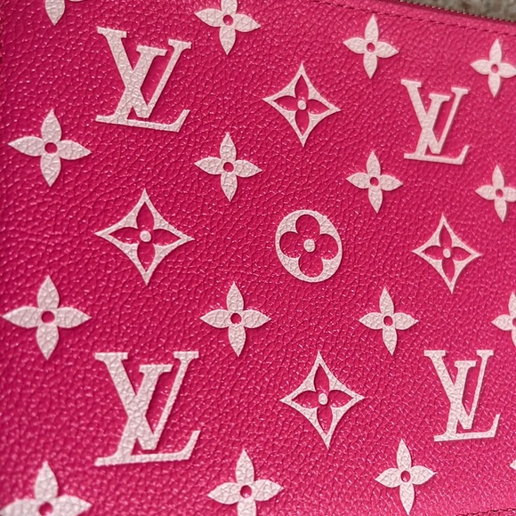 Louis Vuitton Spring In The City collection zippered pouch💖💖🖤🖤 - Picture 12 of 13